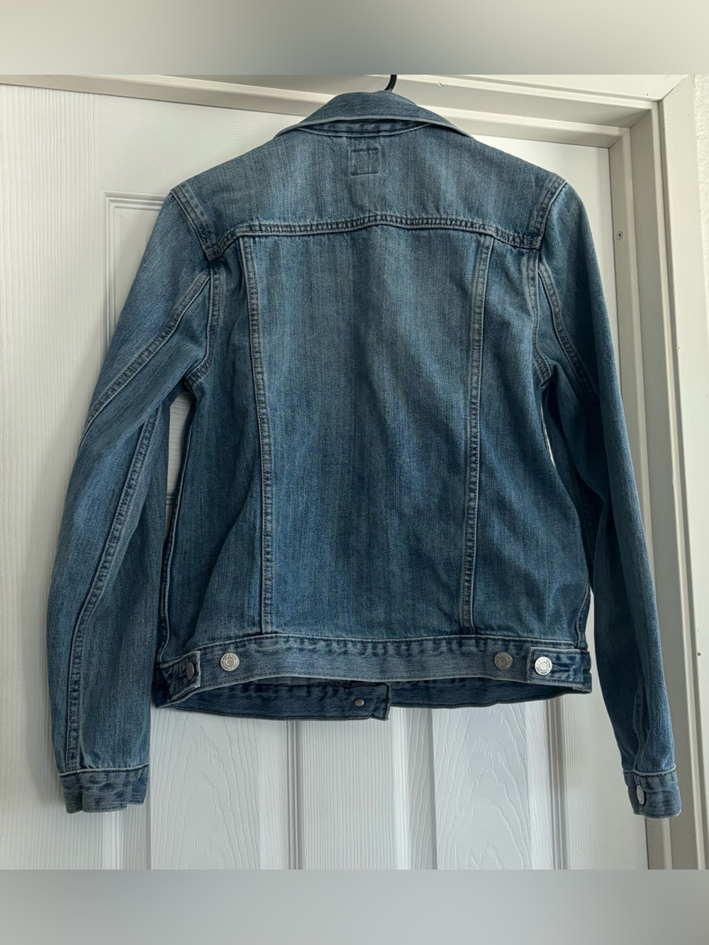 Gap Denim Jacket - Medium - Picture 6 of 13